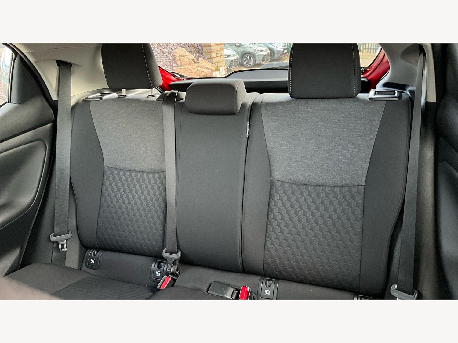 Used Toyota Yaris 2023 for sale - 77793391: Photo 26