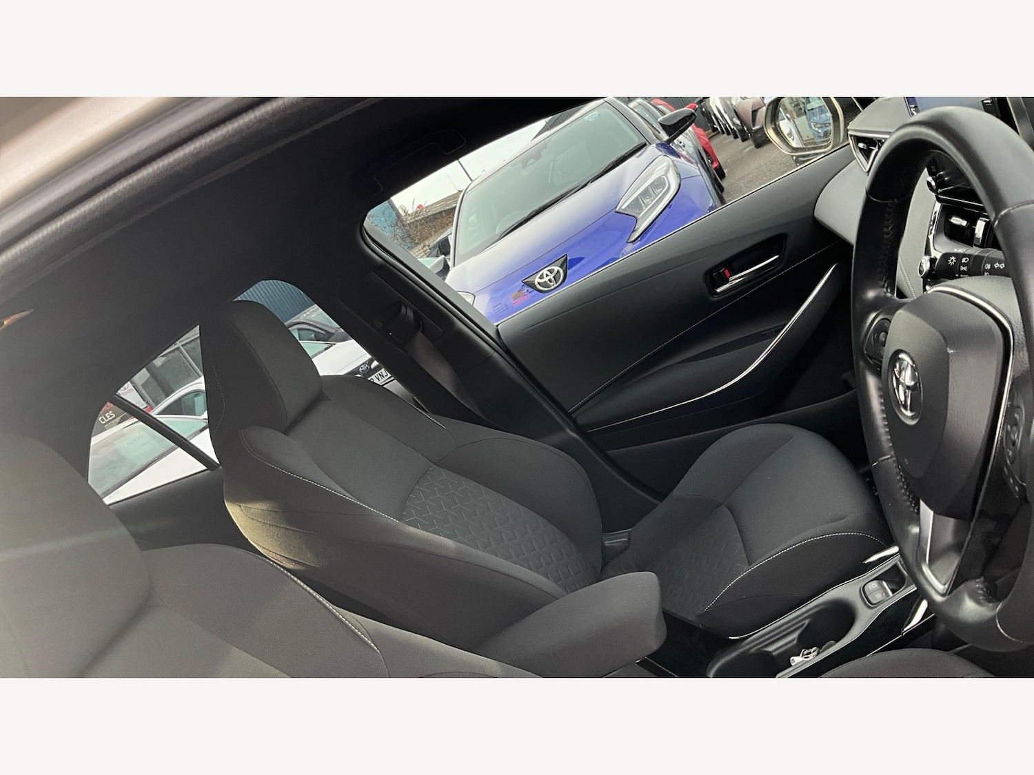 Used Toyota Corolla 2020 for sale - 77344983: Photo 24