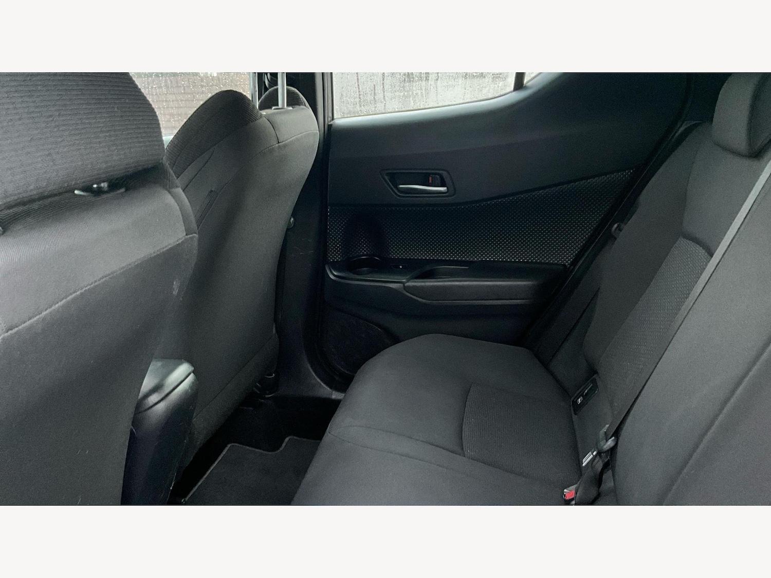 Used Toyota C-HR 2019 for sale - 76572097: Photo 15