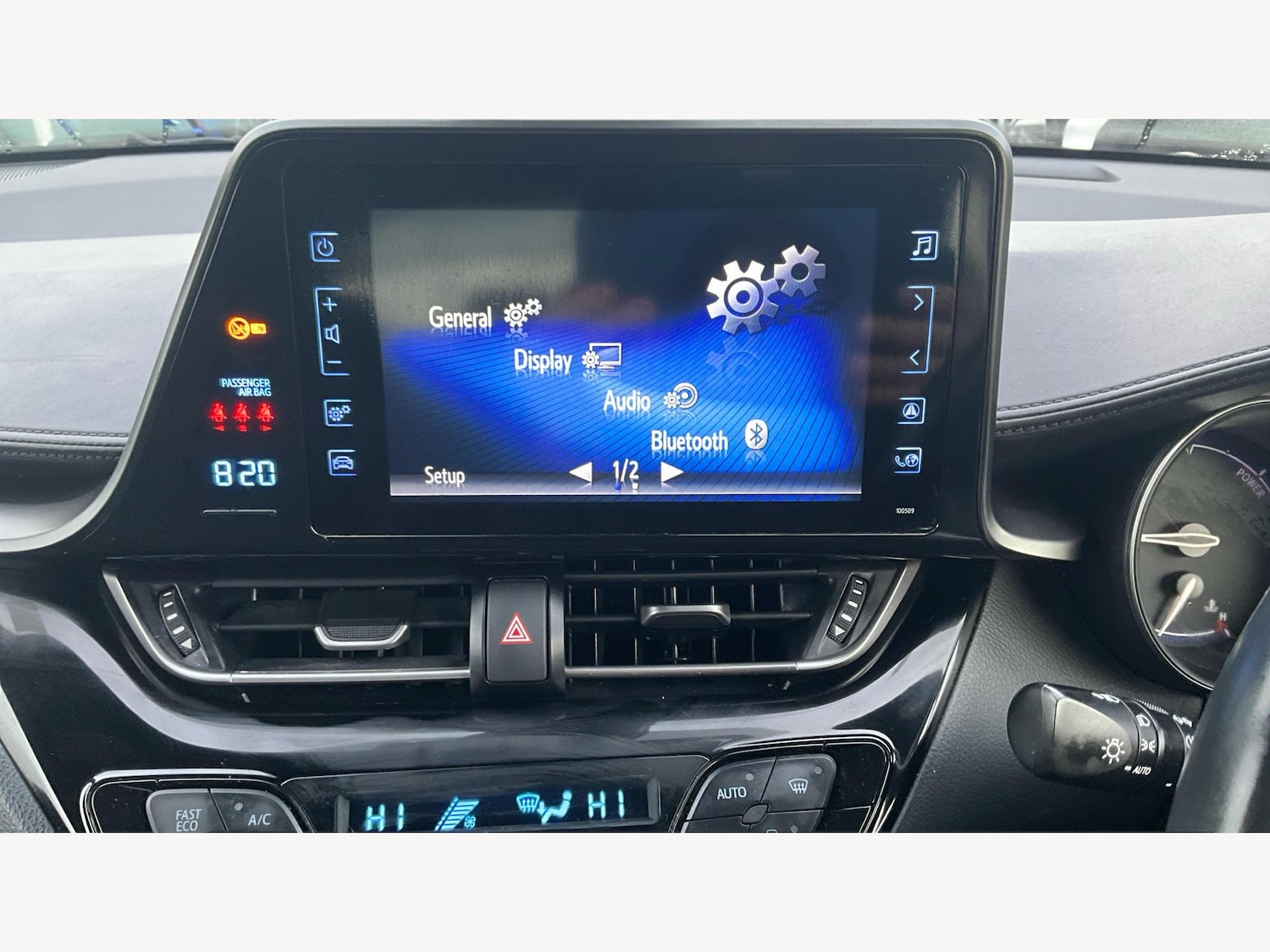 Used Toyota C-HR 2019 for sale - 76572097: Photo 31