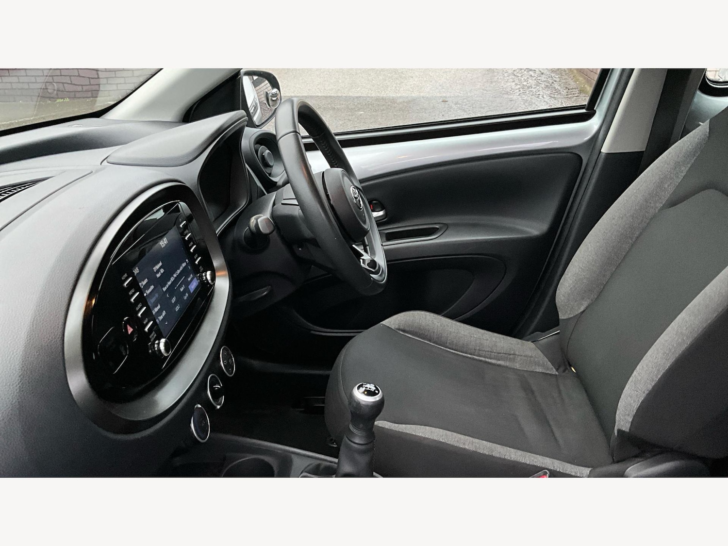 Used Toyota Aygo X 2022 for sale - 77162933: Photo 12