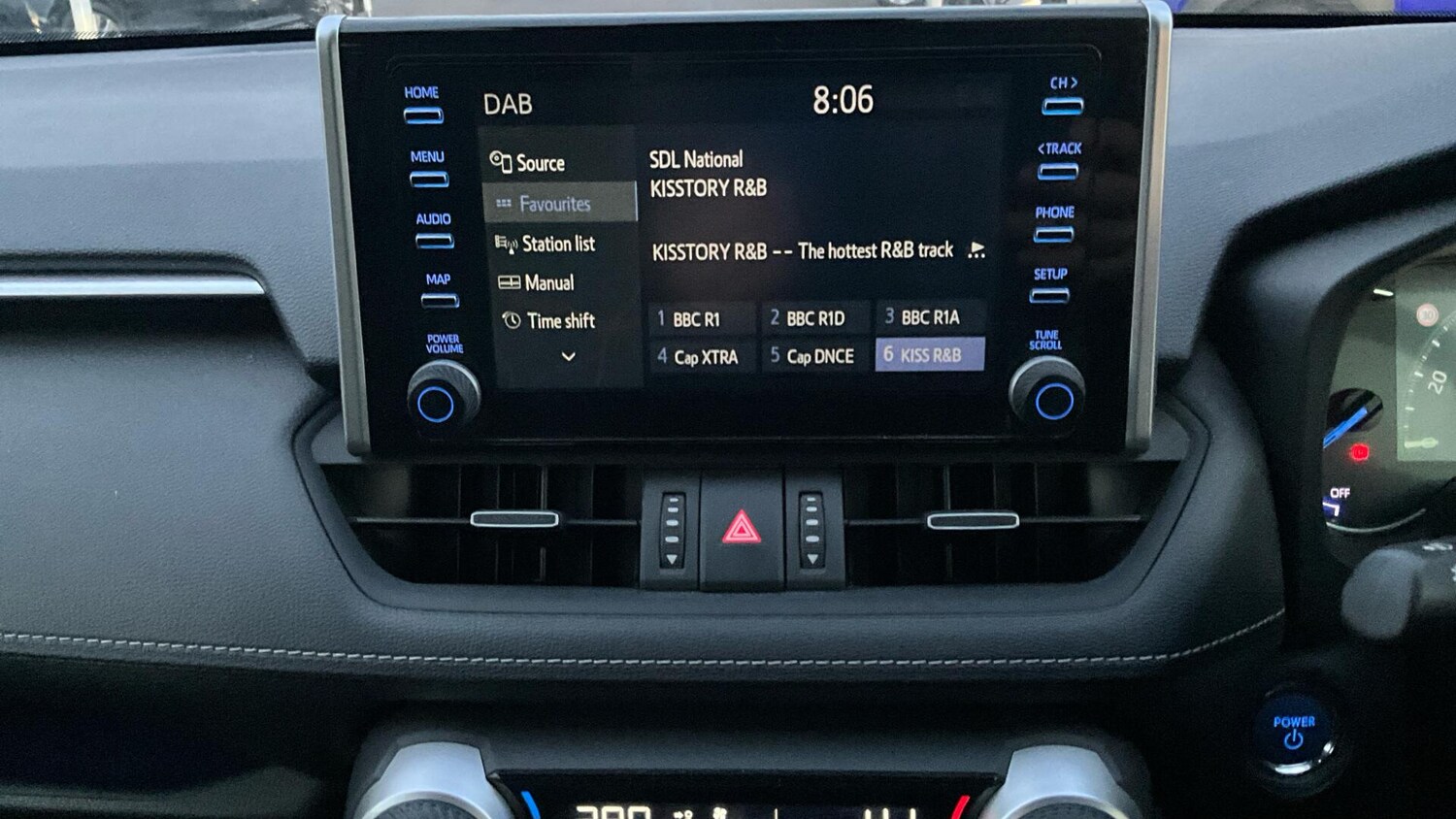 Used Toyota RAV4 2020 for sale - 77131663: Photo 32