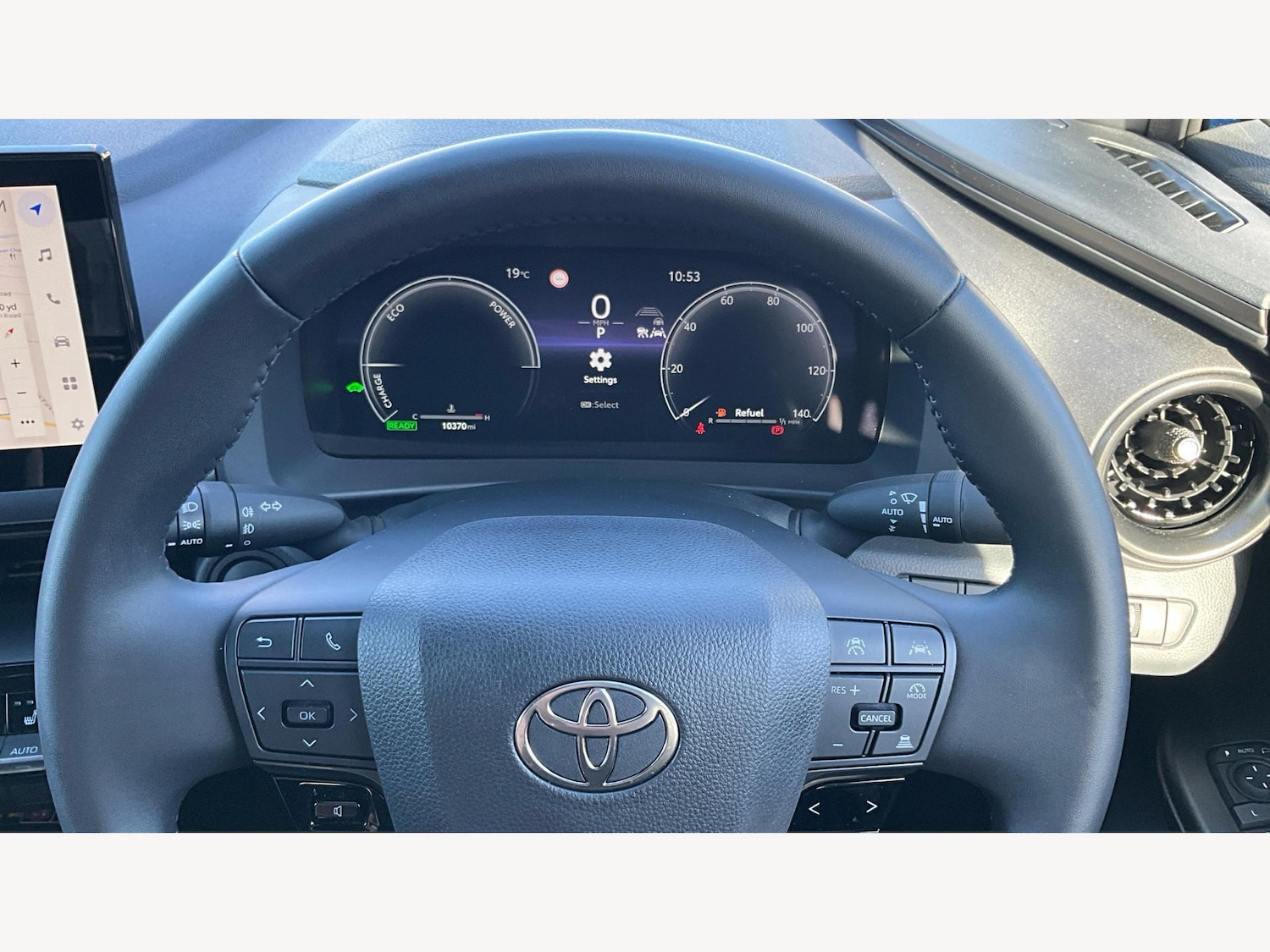 Used Toyota C-HR 2025 for sale - 76326277: Photo 11