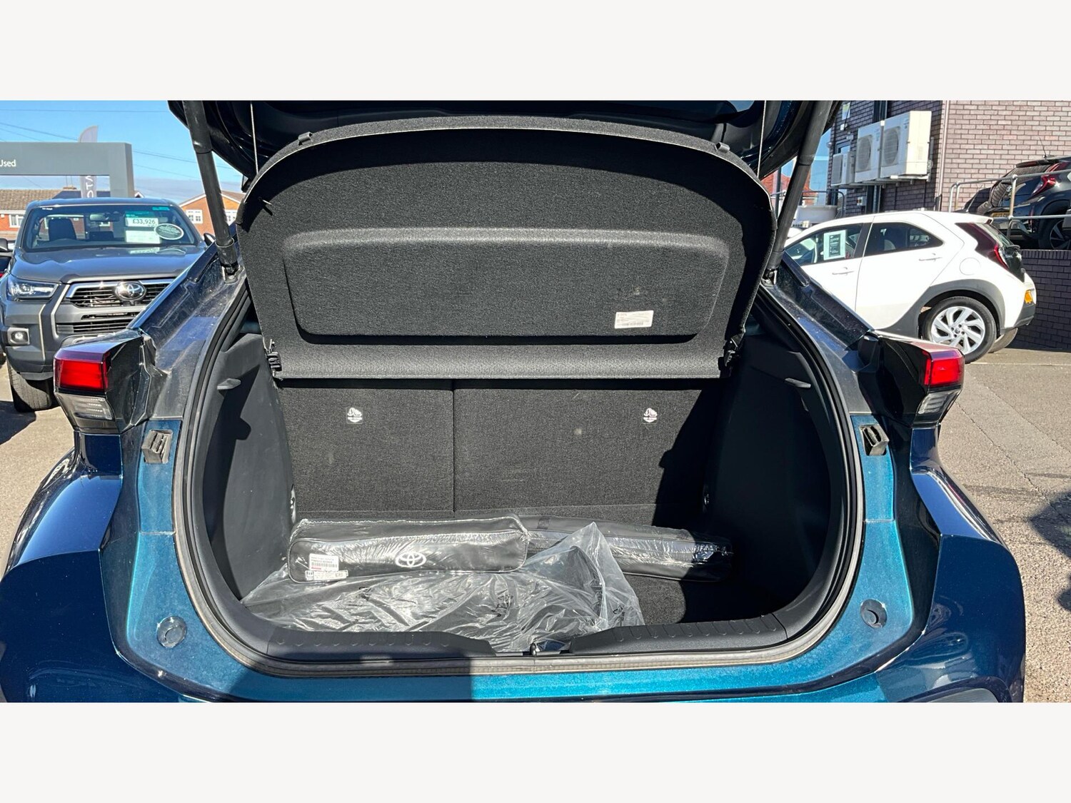 Used Toyota C-HR 2025 for sale - 76326277: Photo 16