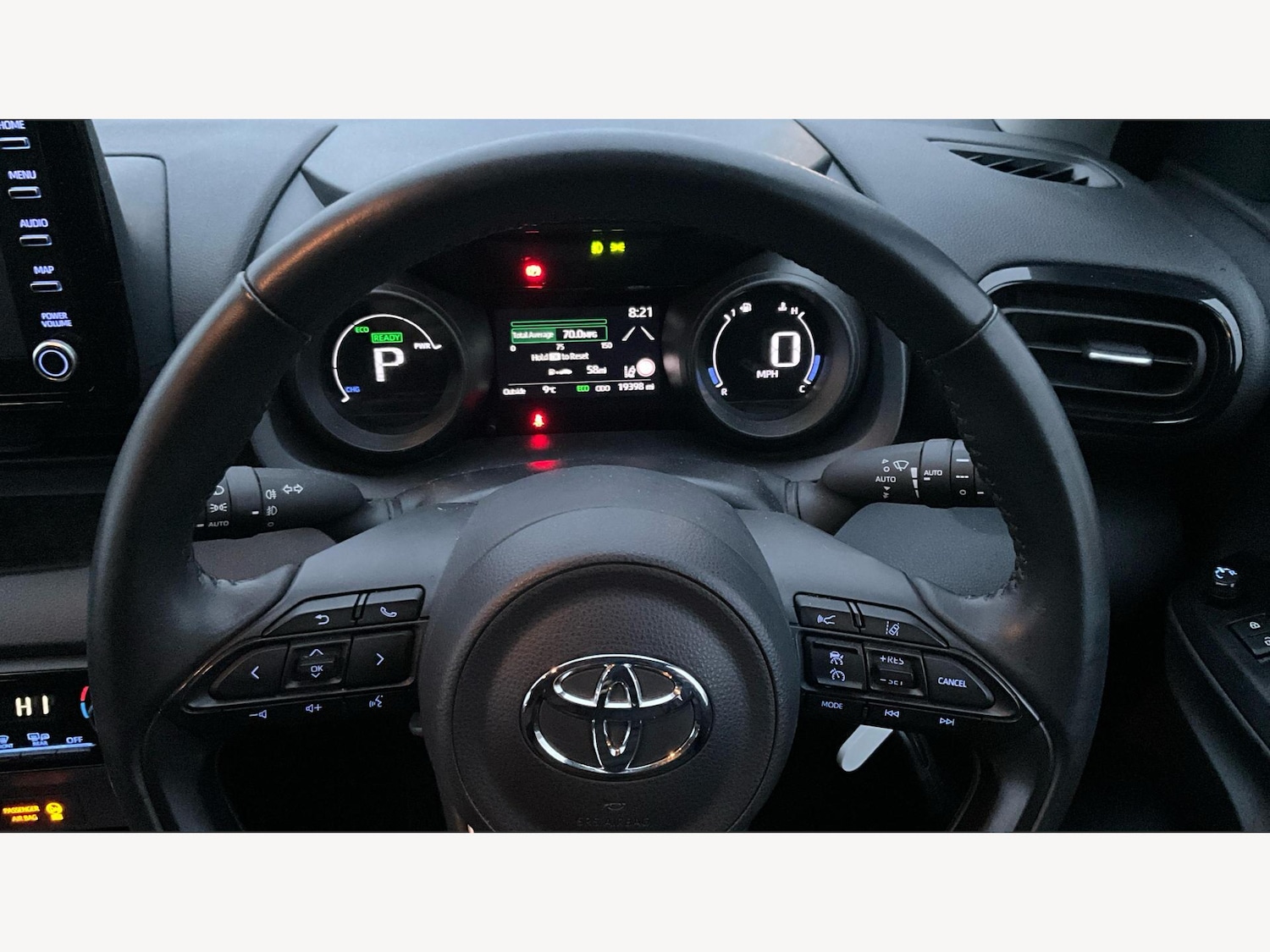 Used Toyota Yaris 2023 for sale - 77376967: Photo 11