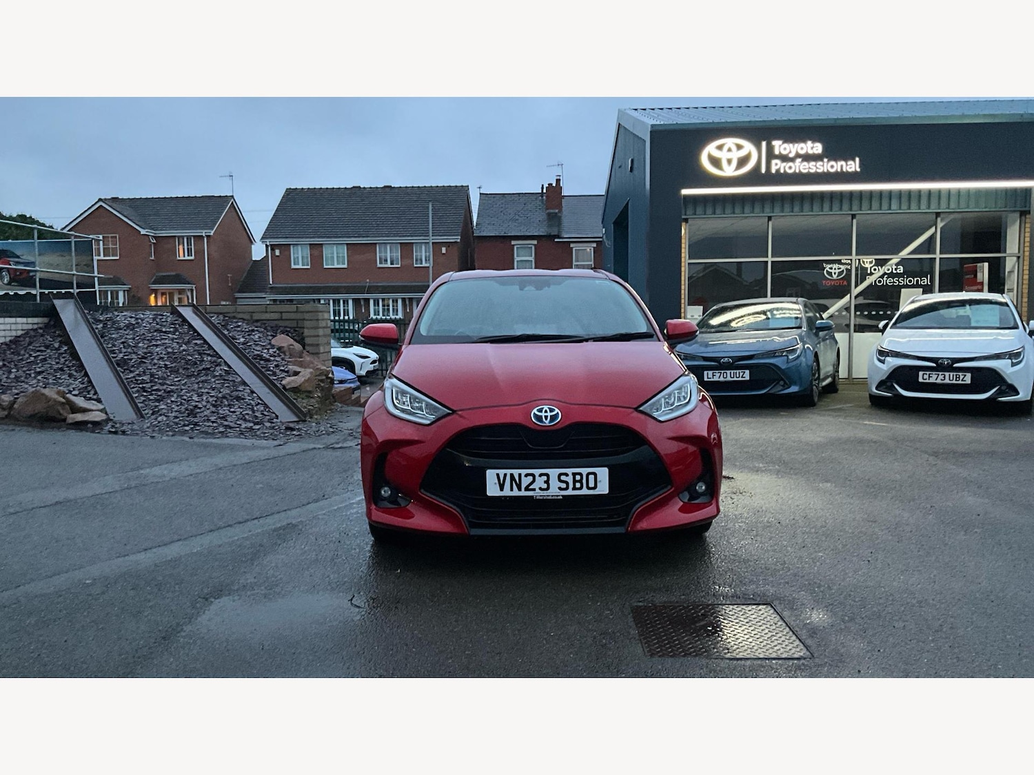 Used Toyota Yaris 2023 for sale - 77376967: Photo 17