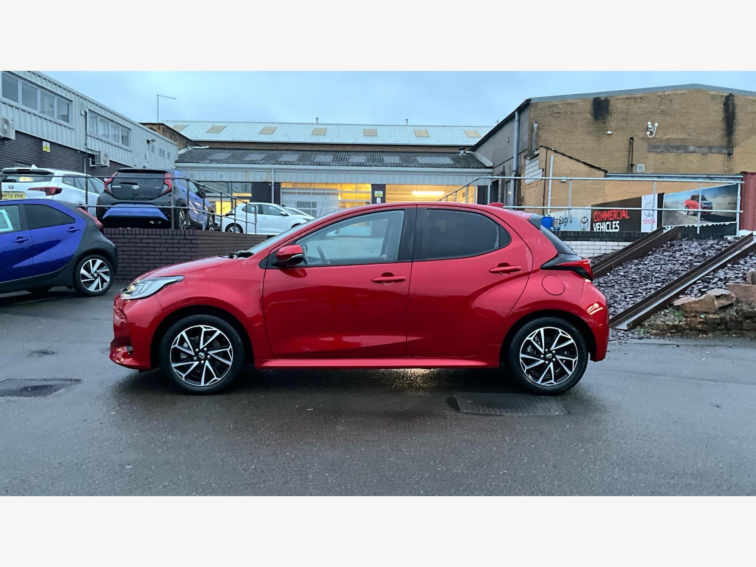 Used Toyota Yaris 2023 for sale - 77376967: Photo 19