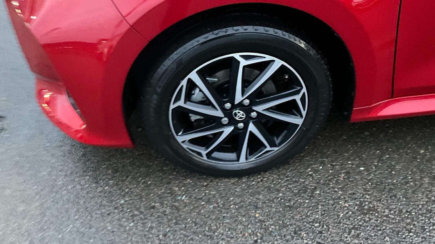 Used Toyota Yaris 2023 for sale - 77376967: Photo 36