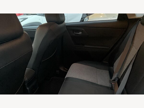 Used Toyota Auris 2017 for sale - 76326710: Photo 15