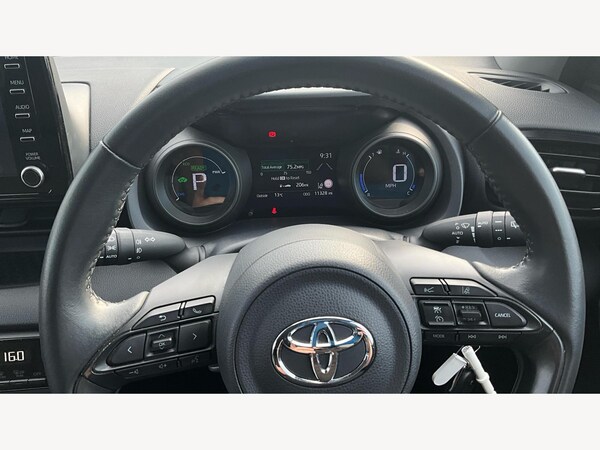 Used Toyota Yaris 2023 for sale - 75747038: Photo 11