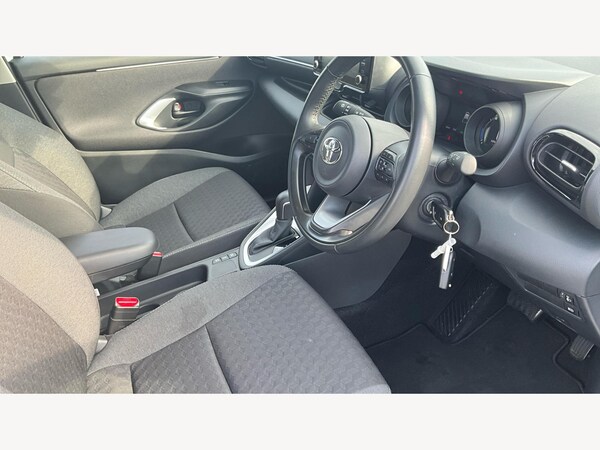 Used Toyota Yaris 2023 for sale - 75747038: Photo 13