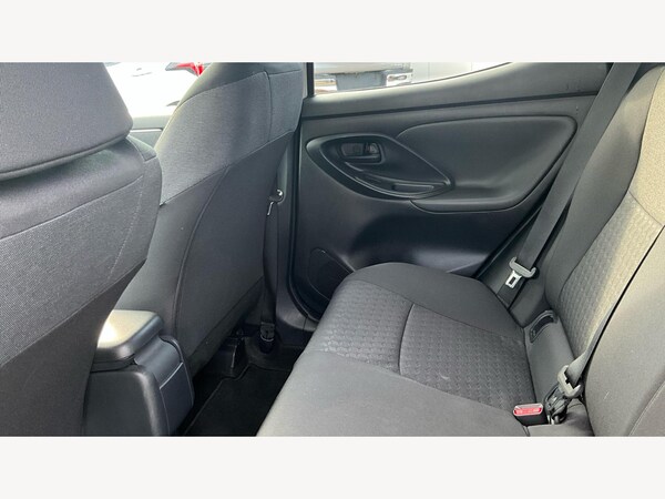 Used Toyota Yaris 2023 for sale - 75747038: Photo 15