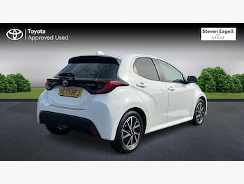 Used Toyota Yaris 2023 for sale - 75747038: Photo