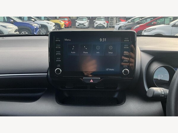 Used Toyota Yaris 2023 for sale - 75747038: Photo 31