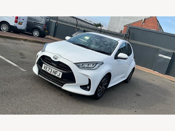 Used Toyota Yaris 2023 for sale - 75747038: Photo 42