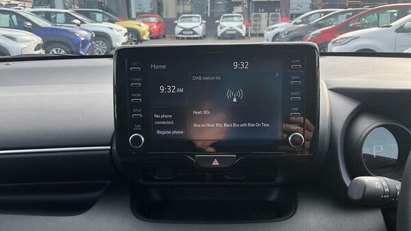 Used Toyota Yaris 2023 for sale - 75747038: Photo 48