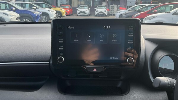 Used Toyota Yaris 2023 for sale - 75747038: Photo 49