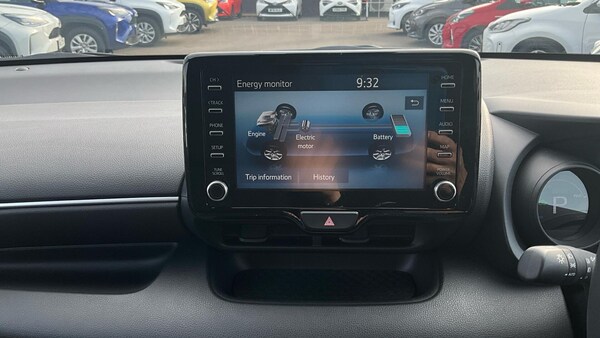 Used Toyota Yaris 2023 for sale - 75747038: Photo 53