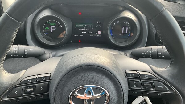 Used Toyota Yaris 2023 for sale - 75747038: Photo 61