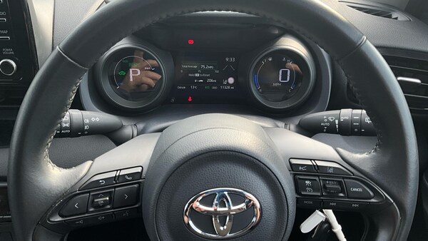 Used Toyota Yaris 2023 for sale - 75747038: Photo 63