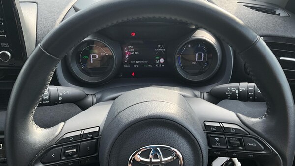 Used Toyota Yaris 2023 for sale - 75747038: Photo 68