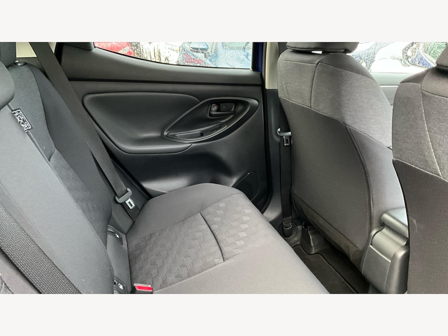 Used Toyota Yaris 2024 for sale - 77647050: Photo 14