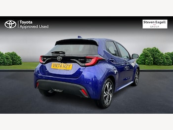 Used Toyota Yaris 2024 for sale - 77647050: Photo