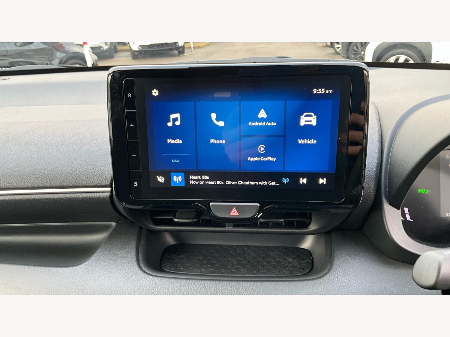 Used Toyota Yaris 2024 for sale - 77647050: Photo 30