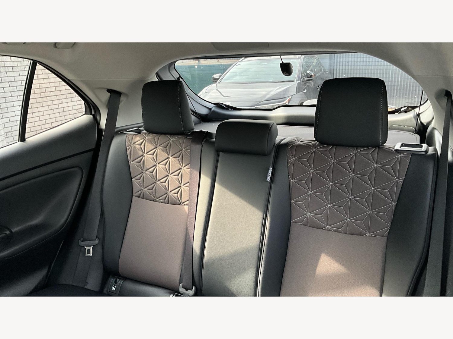Used Toyota Yaris Cross 2024 for sale - 76099606: Photo 25