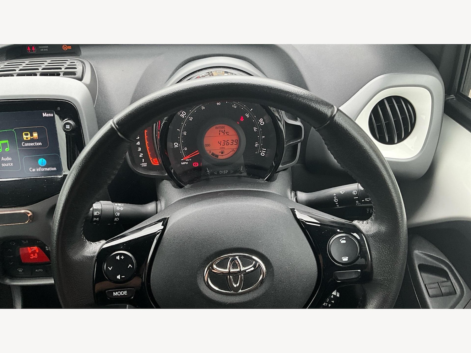 Used Toyota AYGO 2019 for sale - 76397925: Photo 11