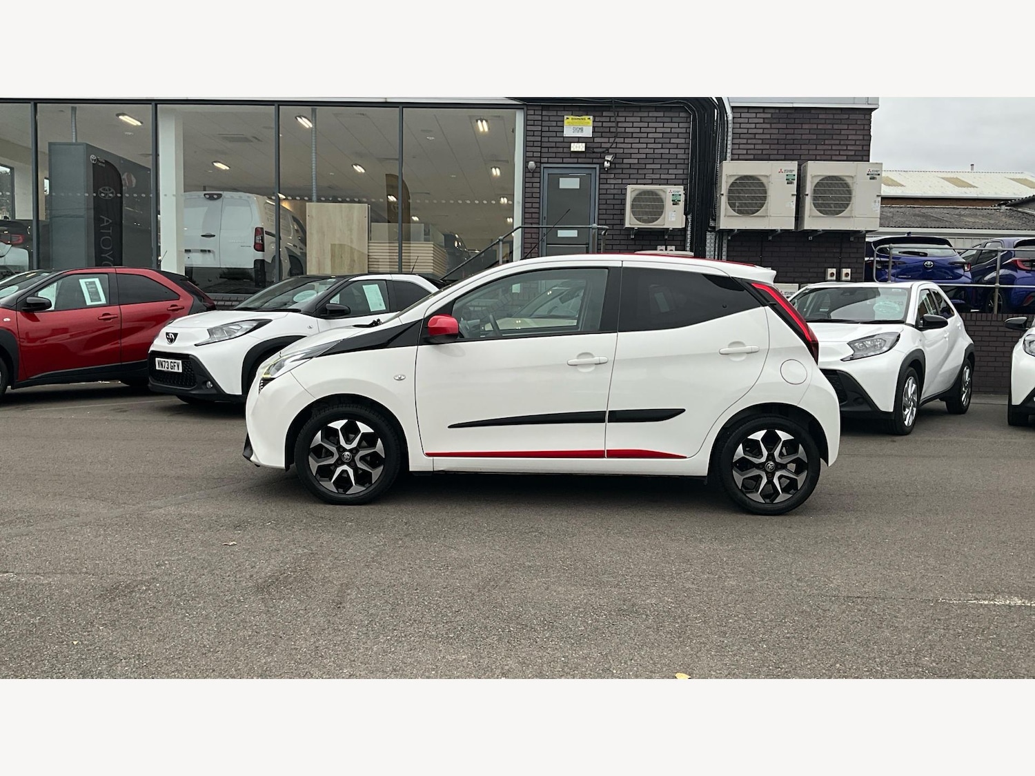 Used Toyota AYGO 2019 for sale - 76397925: Photo 19