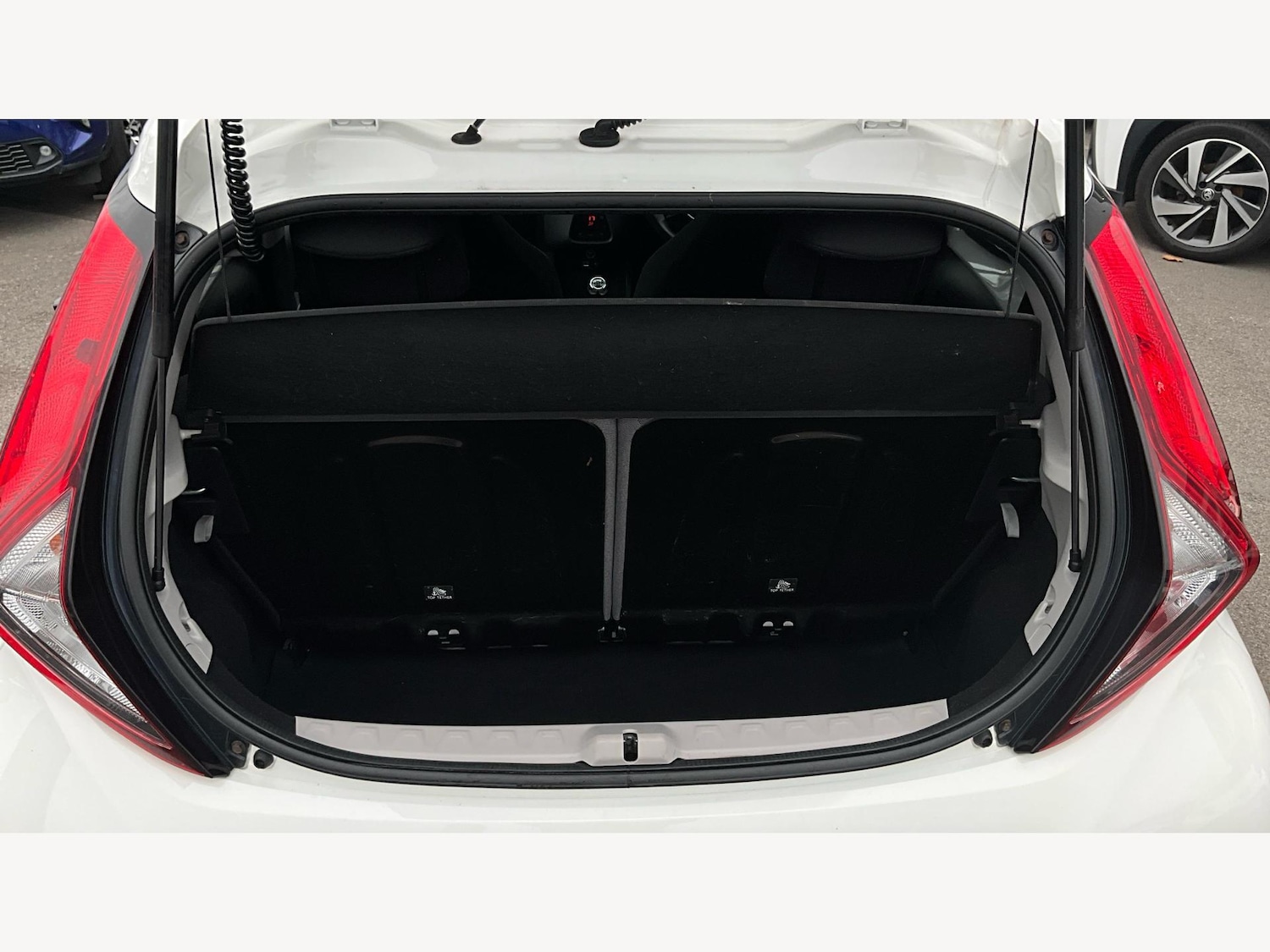 Used Toyota AYGO 2019 for sale - 76397925: Photo 23