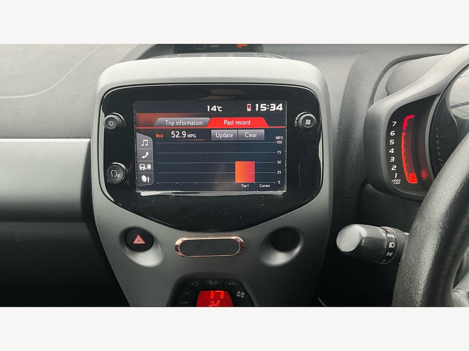 Used Toyota AYGO 2019 for sale - 76397925: Photo 30