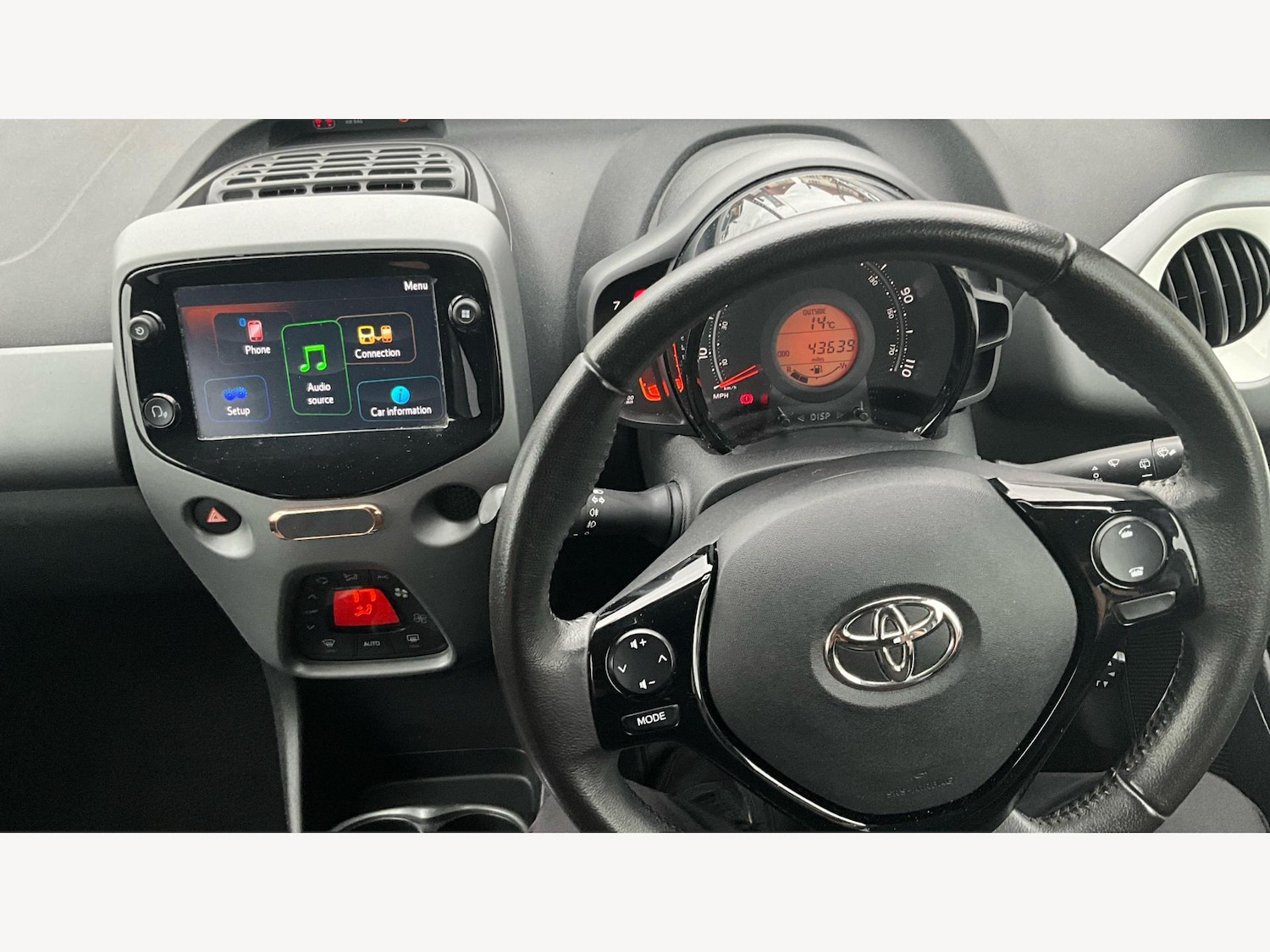 Used Toyota AYGO 2019 for sale - 76397925: Photo 8