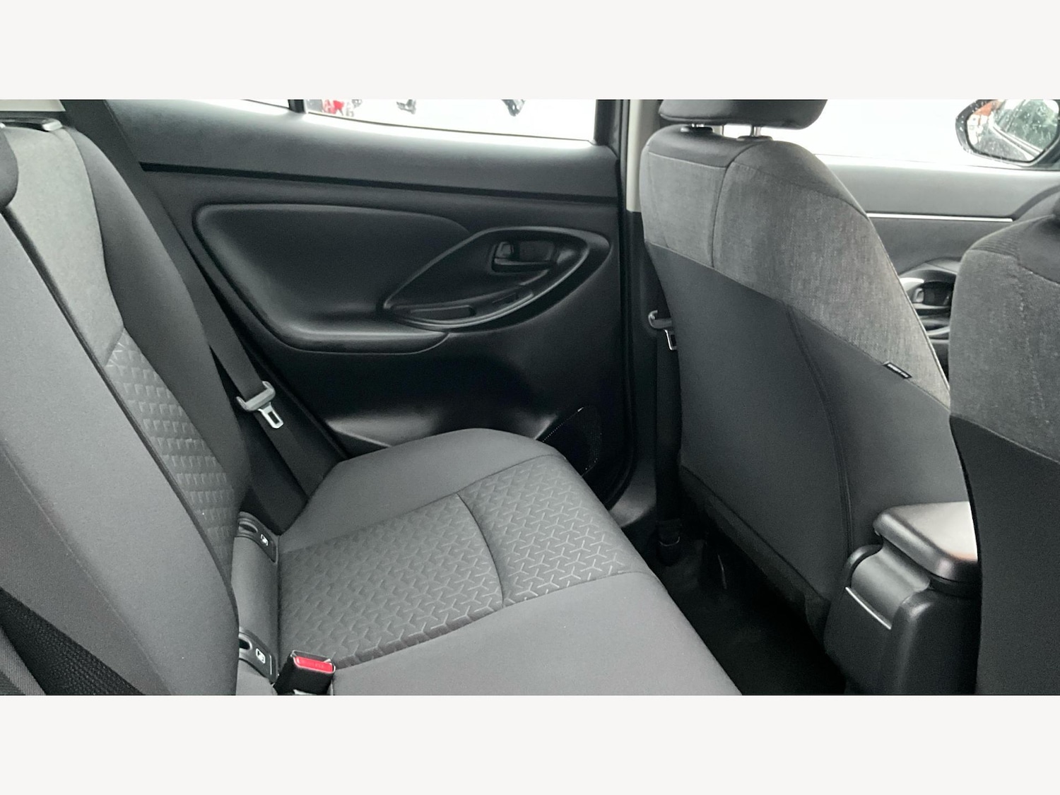 Used Toyota Yaris Cross 2023 for sale - 77162911: Photo 14