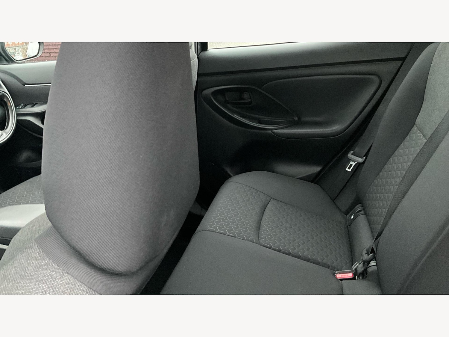 Used Toyota Yaris Cross 2023 for sale - 77162911: Photo 15
