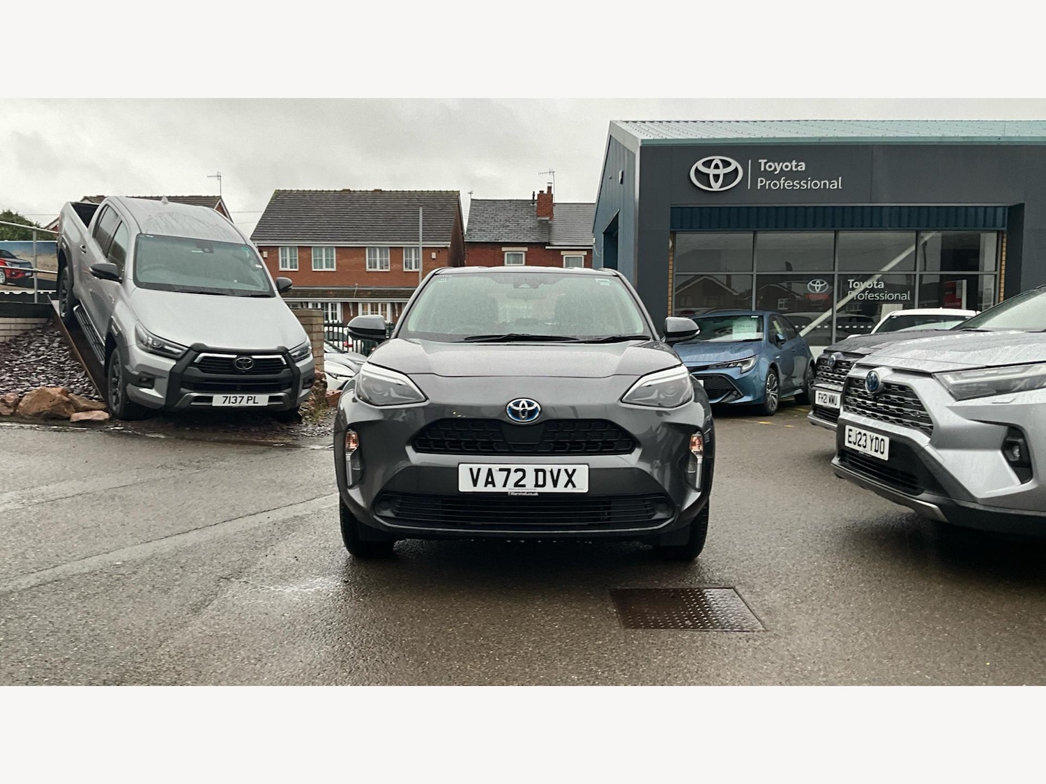 Used Toyota Yaris Cross 2023 for sale - 77162911: Photo 17