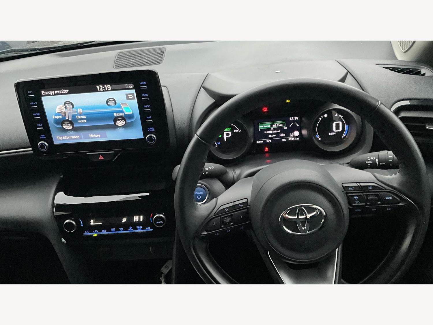 Used Toyota Yaris Cross 2023 for sale - 77162911: Photo 7