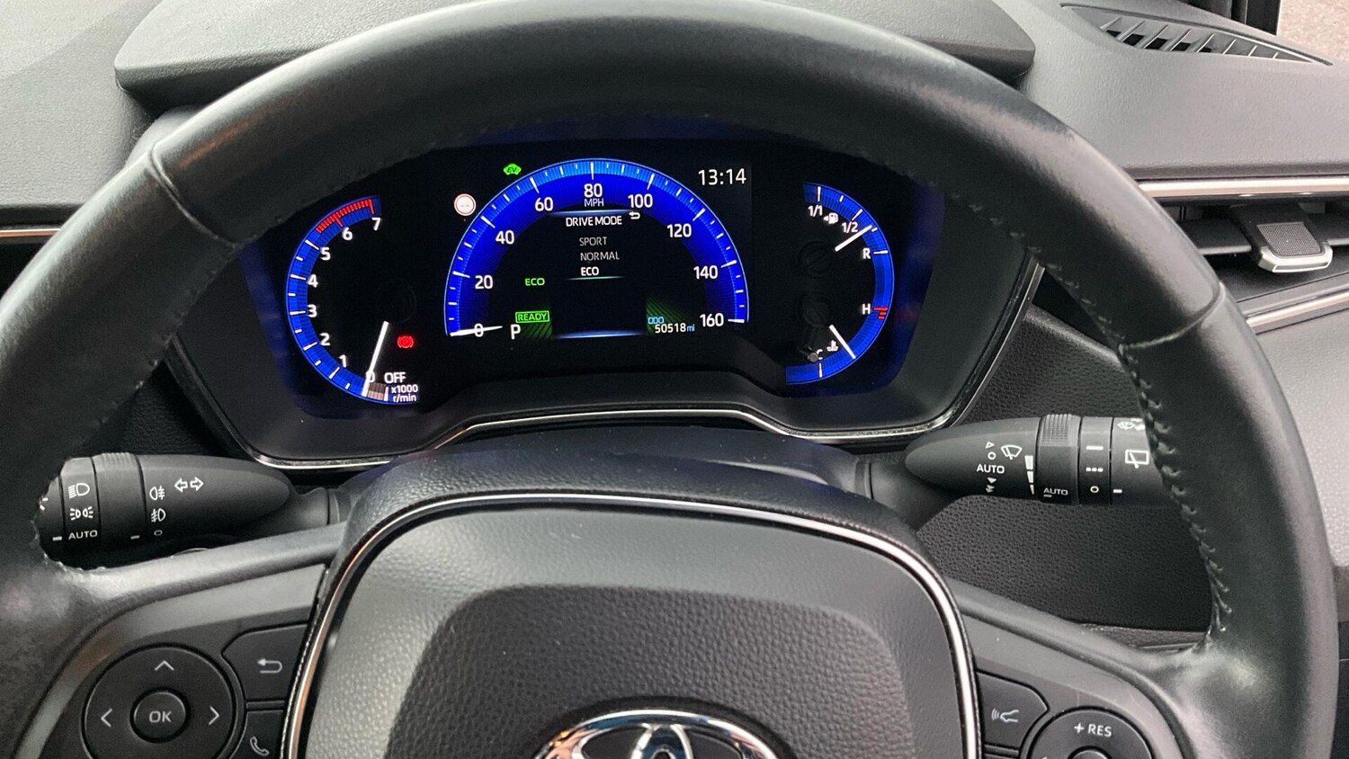 Used Toyota Corolla 2020 for sale - 76990045: Photo 35