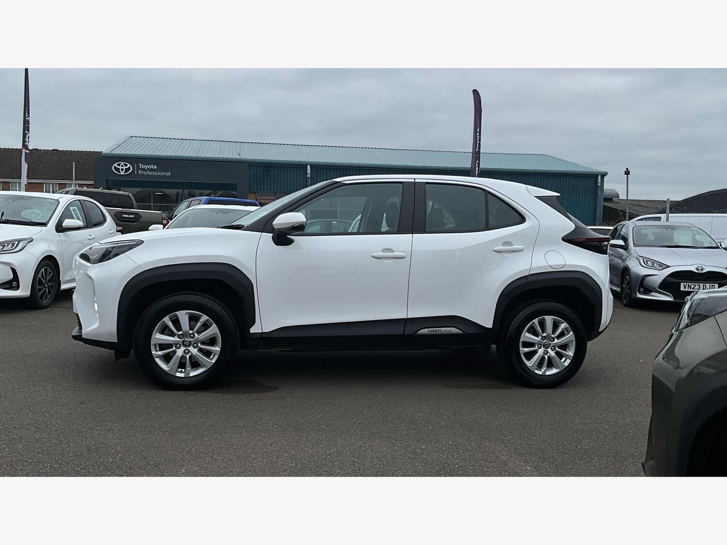 Used Toyota Yaris Cross 2024 for sale - 77454644: Photo 19