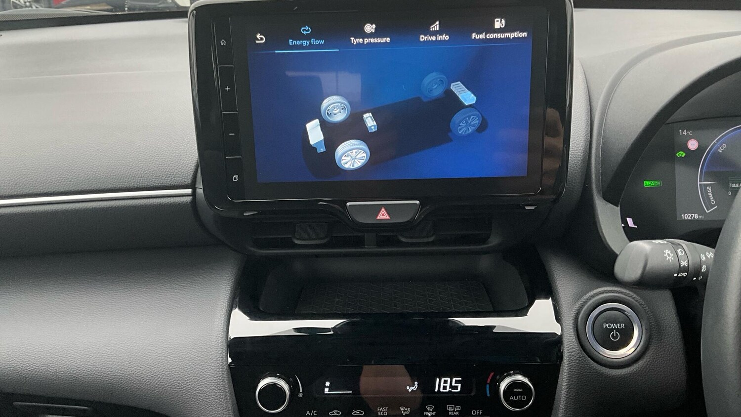 Used Toyota Yaris Cross 2024 for sale - 77454644: Photo 36