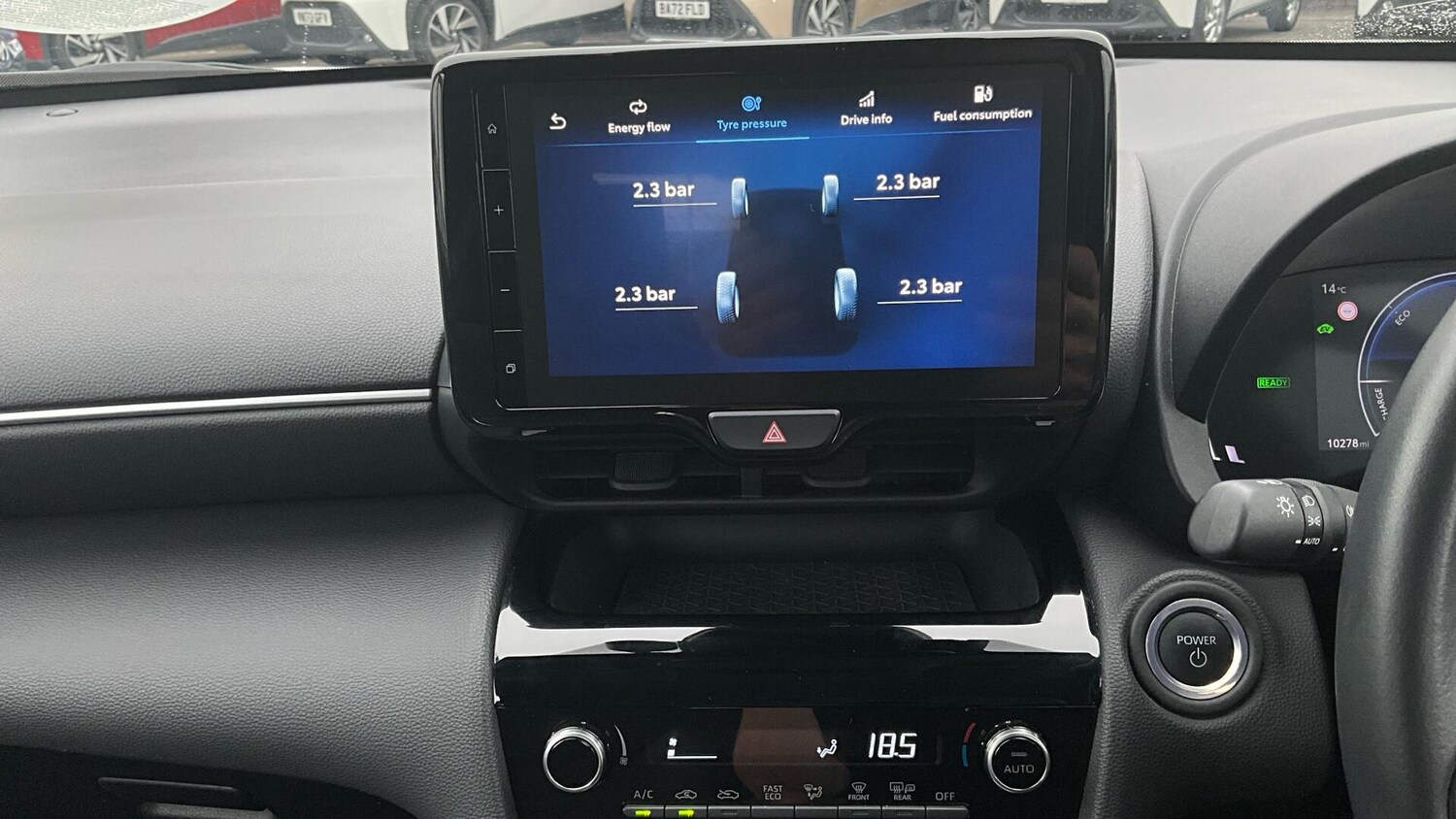 Used Toyota Yaris Cross 2024 for sale - 77454644: Photo 37