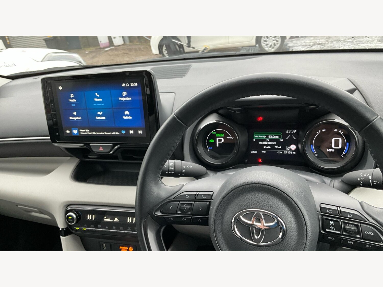 Used Toyota Yaris for sale - 77587025: Photo 10