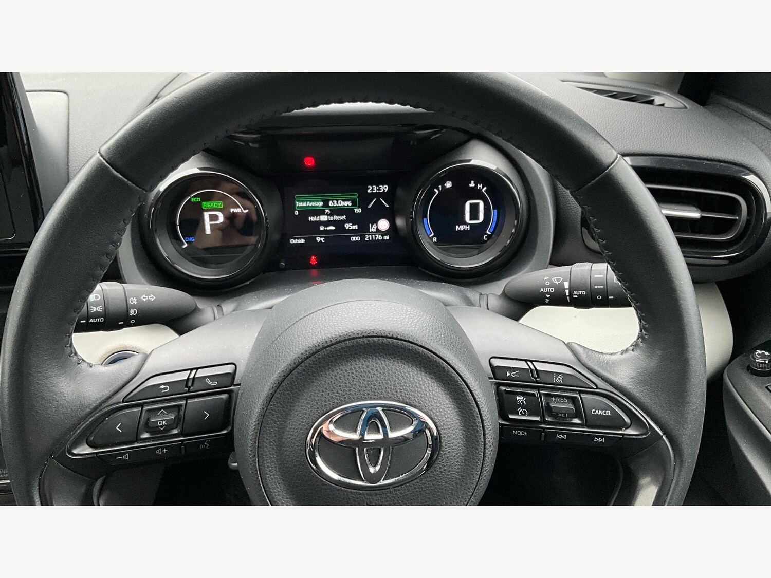 Used Toyota Yaris for sale - 77587025: Photo 11