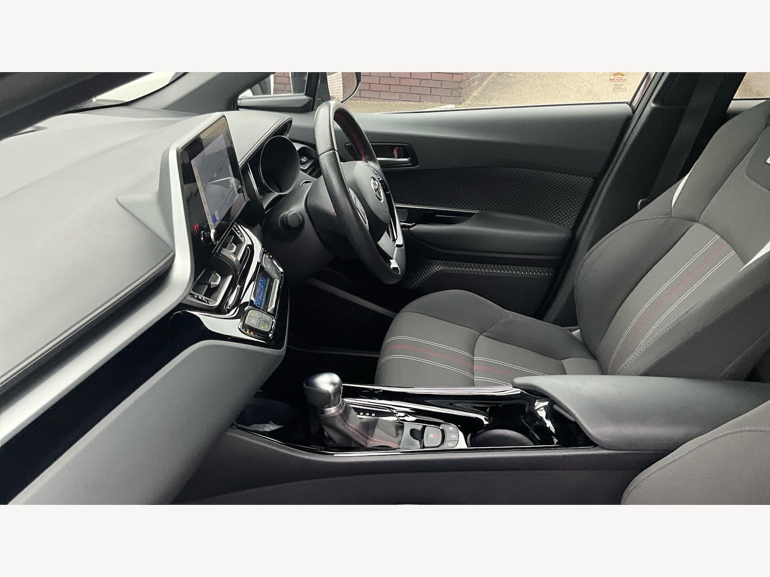 Used Toyota C-HR 2022 for sale - 76361353: Photo 12
