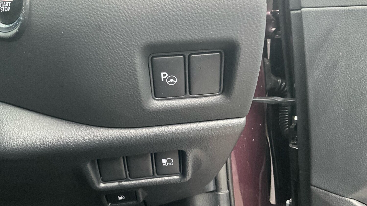 Used Toyota C-HR 2022 for sale - 76361353: Photo 45