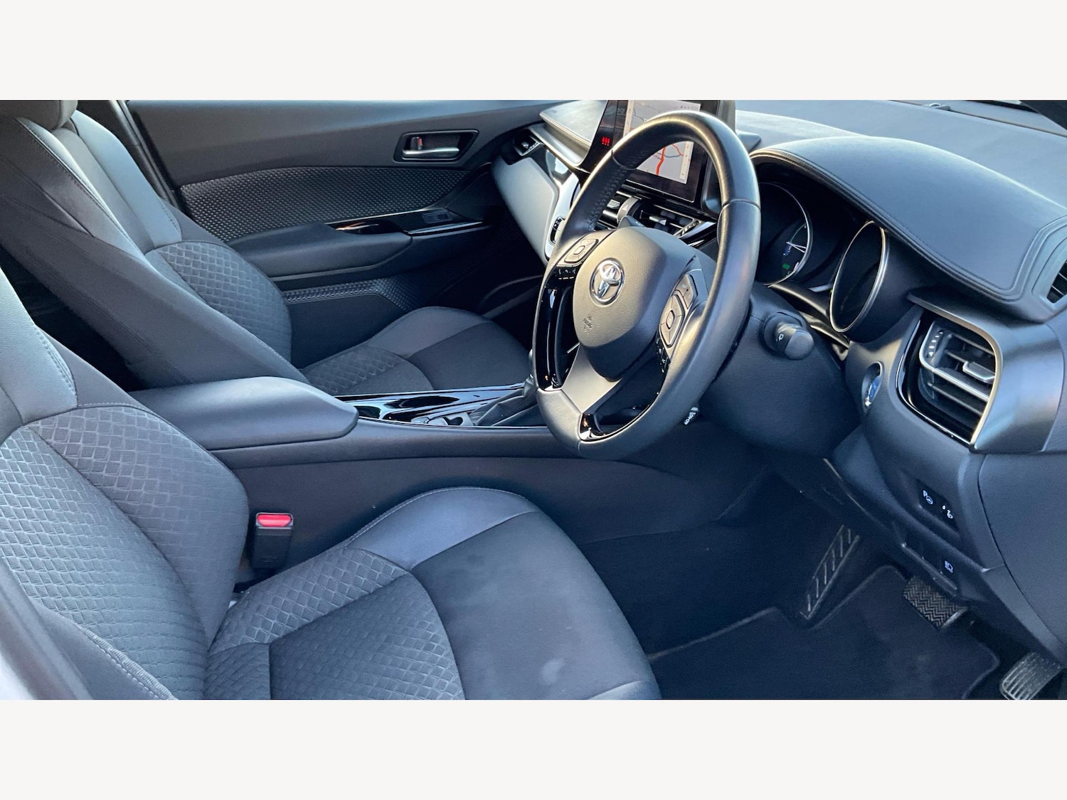 Used Toyota C-HR 2023 for sale - 77049780: Photo 13