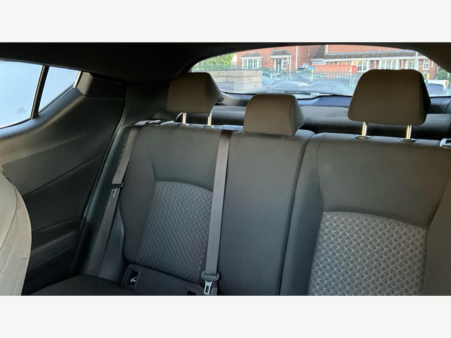 Used Toyota C-HR 2023 for sale - 77049780: Photo 25