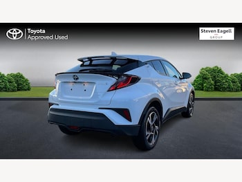 Used Toyota C-HR 2023 for sale - 77049780: Photo