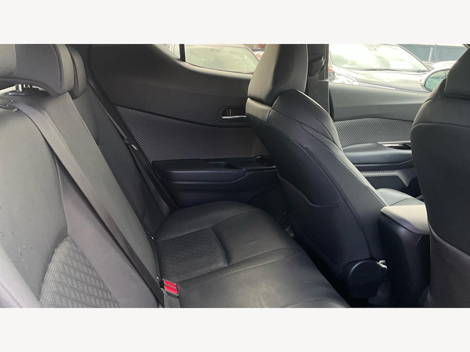 Used Toyota C-HR 2022 for sale - 78147970: Photo 14